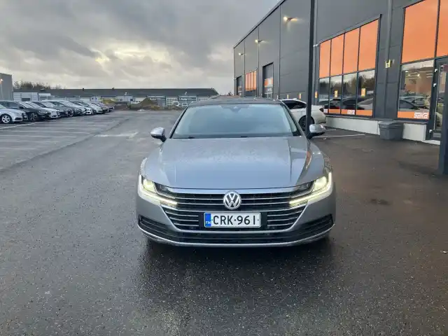 Hopea Sedan, Volkswagen Arteon – CRK-961