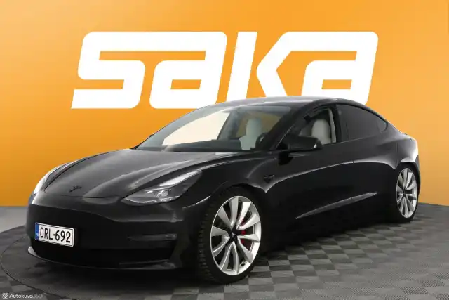 Musta Sedan, Tesla Model 3 – CRL-692