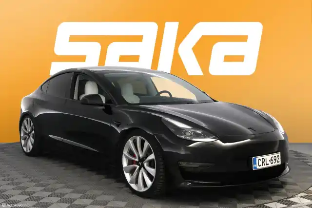 Musta Sedan, Tesla Model 3 – CRL-692