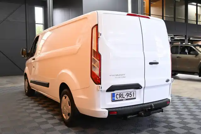 Valkoinen Pakettiauto, Ford Transit Custom – CRL-951