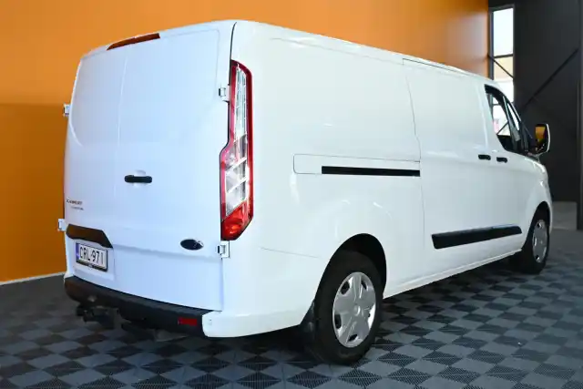 Valkoinen Pakettiauto, Ford Transit Custom – CRL-971