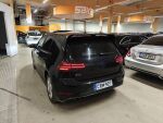 Musta Farmari, Volkswagen Golf – CRM-927, kuva 3