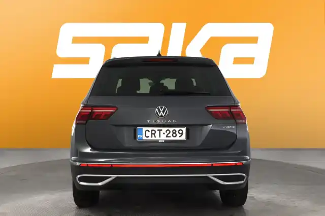 Harmaa Maastoauto, Volkswagen Tiguan – CRT-289