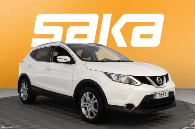 Valkoinen Maastoauto, Nissan Qashqai – CTB-881