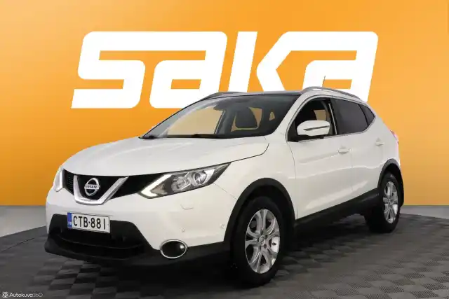 Valkoinen Maastoauto, Nissan Qashqai – CTB-881