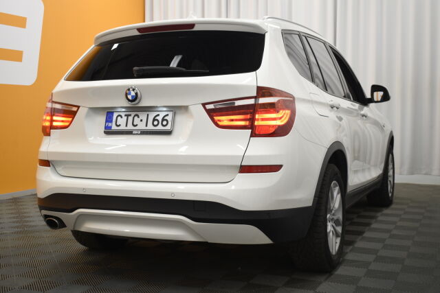 Valkoinen Maastoauto, BMW X3 – CTC-166