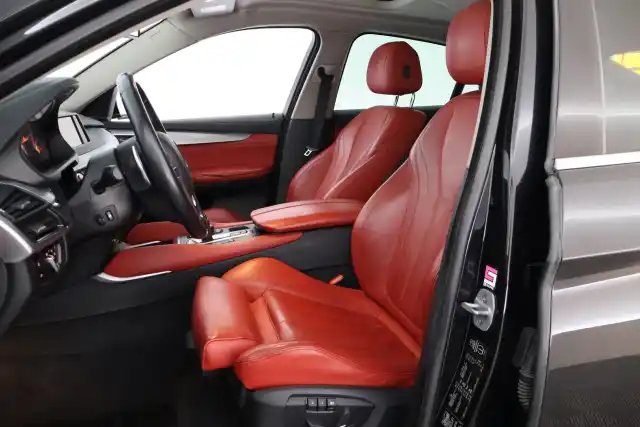 Musta Maastoauto, BMW X6 – CTE-826