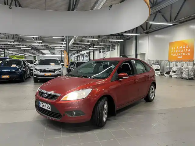 Punainen Viistoperä, Ford Focus – CTH-145