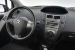 Harmaa Viistoperä, Toyota Yaris – CTH-428, kuva 10