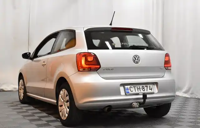 Harmaa Viistoperä, Volkswagen Polo – CTH-874