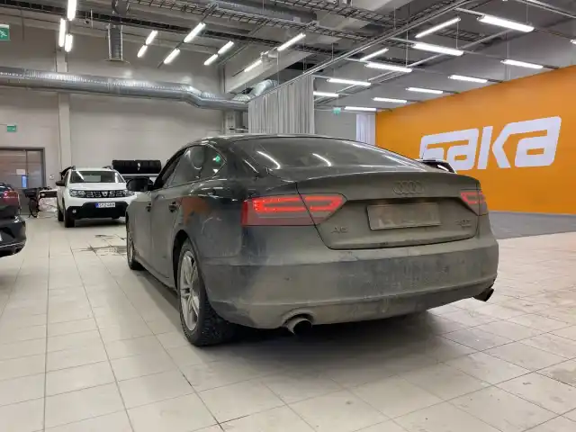 Musta Viistoperä, Audi A5 – CTJ-760