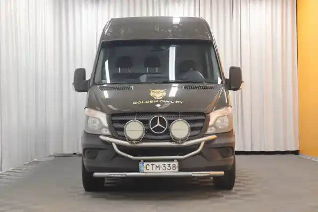 Ruskea (beige) Pakettiauto, Mercedes-Benz Sprinter – CTM-338