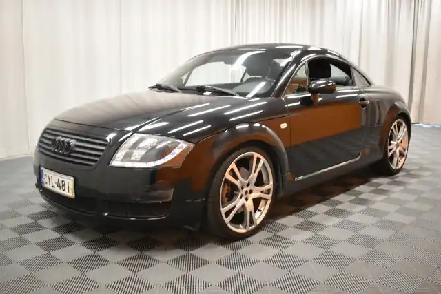 Musta Henkilöauto, Audi TT – CYL-481