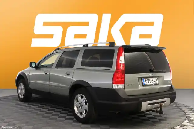 Vihreä Farmari, Volvo XC70 – CYY-648