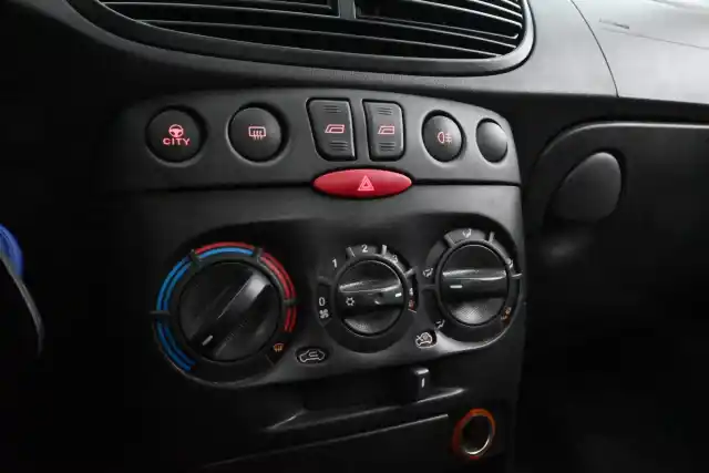 Turkoosi Viistoperä, Fiat Punto – CZN-178