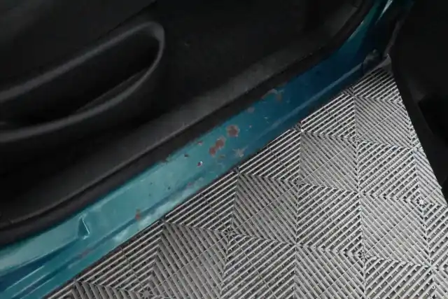 Turkoosi Viistoperä, Fiat Punto – CZN-178