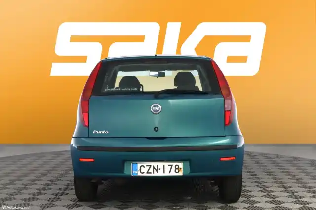 Turkoosi Viistoperä, Fiat Punto – CZN-178