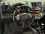Vihreä Pakettiauto, Toyota RAV4 – ECF-886, kuva 13