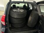 Vihreä Pakettiauto, Toyota RAV4 – ECF-886, kuva 21