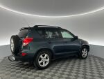 Vihreä Pakettiauto, Toyota RAV4 – ECF-886, kuva 4