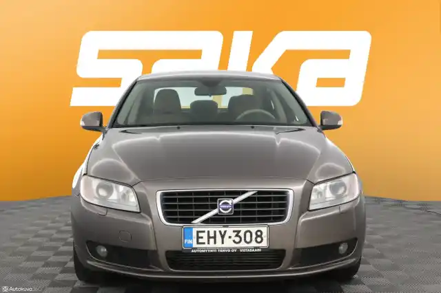 Harmaa Sedan, Volvo S80 – EHY-308