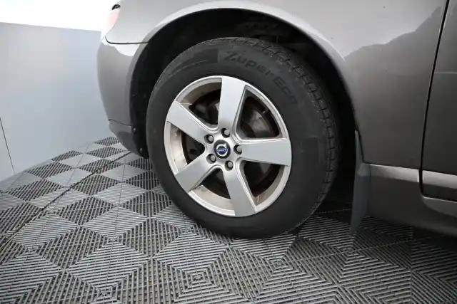 Harmaa Sedan, Volvo S80 – EHY-308