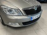 Ruskea Viistoperä, Skoda Octavia – EJI-816, kuva 6