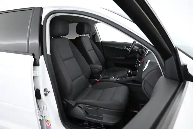Valkoinen Viistoperä, Audi A3 – EJZ-109