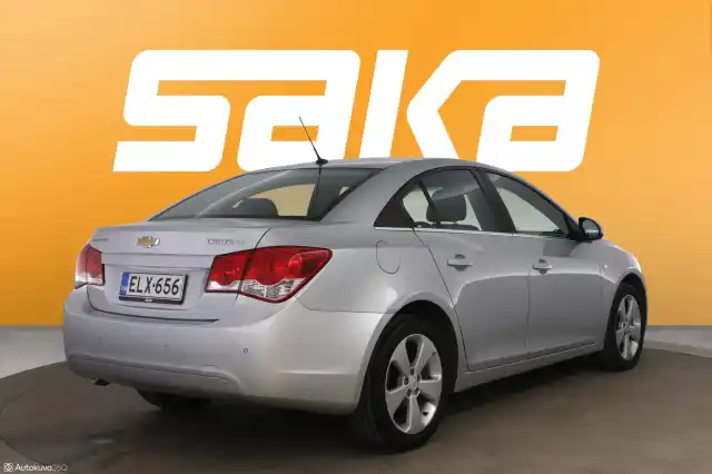 Hopea Sedan, Chevrolet Cruze – ELX-656