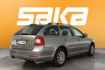 Ruskea Farmari, Skoda Octavia – ELY-498, kuva 8