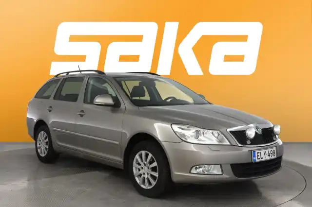 Ruskea Farmari, Skoda Octavia – ELY-498