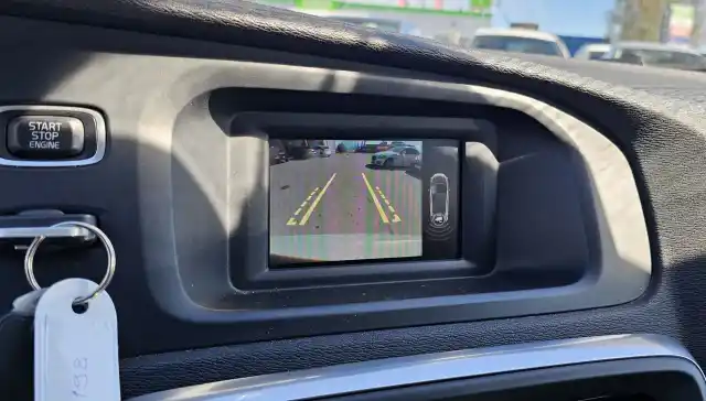 Sininen Viistoperä, Volvo V40 – EMA-198