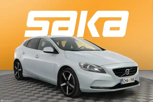 Sininen Viistoperä, Volvo V40 – EMA-198