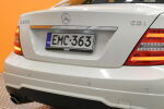 Valkoinen Sedan, Mercedes-Benz C – EMC-363, kuva 9