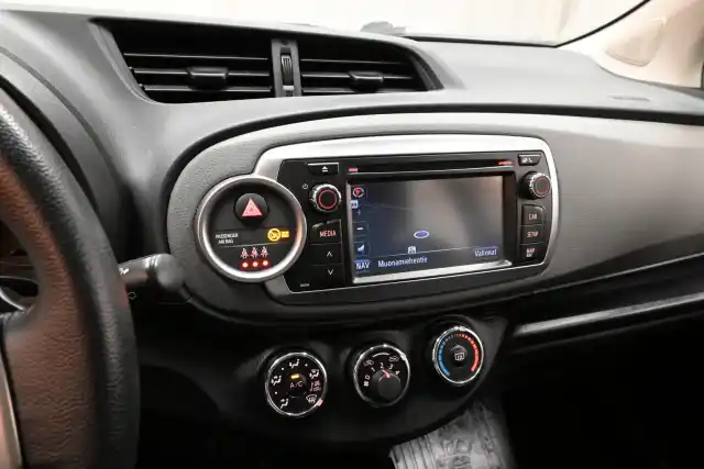 Hopea Viistoperä, Toyota Yaris – EMC-564