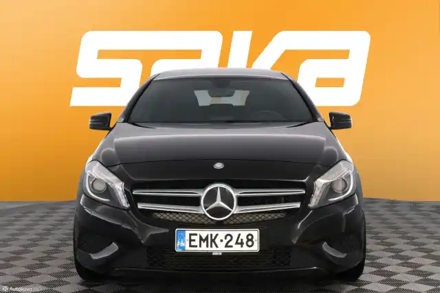 Musta Viistoperä, Mercedes-Benz A – EMK-248