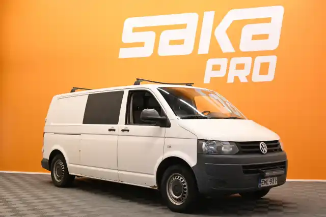 Valkoinen Pakettiauto, Volkswagen Transporter – EML-931