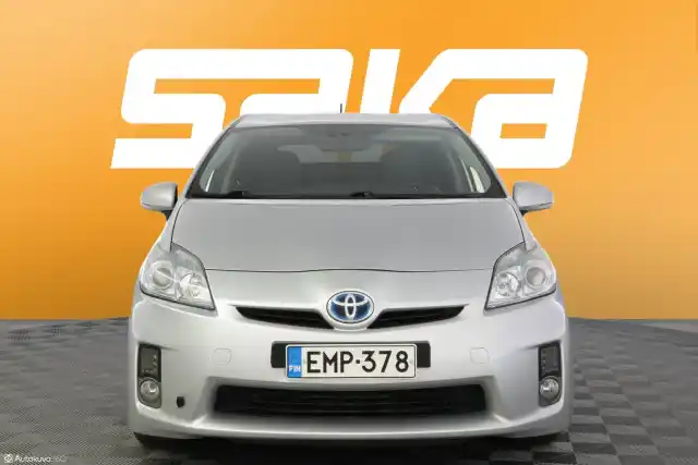 Harmaa Viistoperä, Toyota Prius – EMP-378