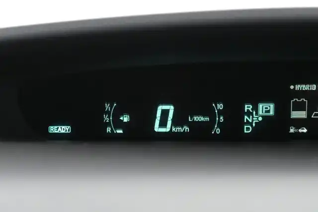 Harmaa Viistoperä, Toyota Prius – EMP-378