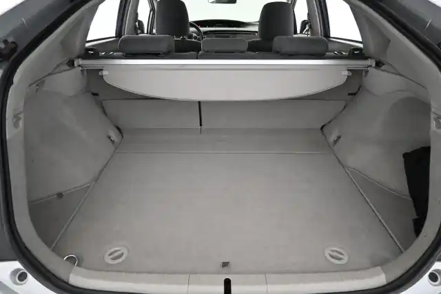 Harmaa Viistoperä, Toyota Prius – EMP-378