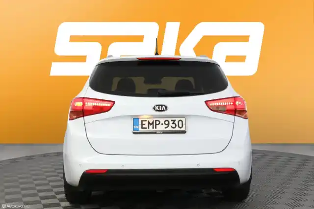 Valkoinen Farmari, Kia cee'd – EMP-930