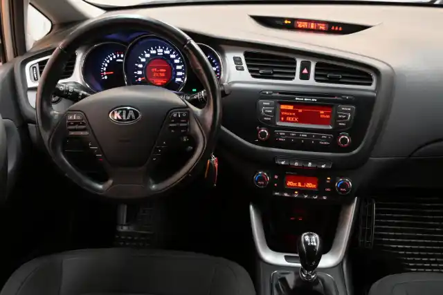 Hopea Farmari, Kia cee'd – EMP-951