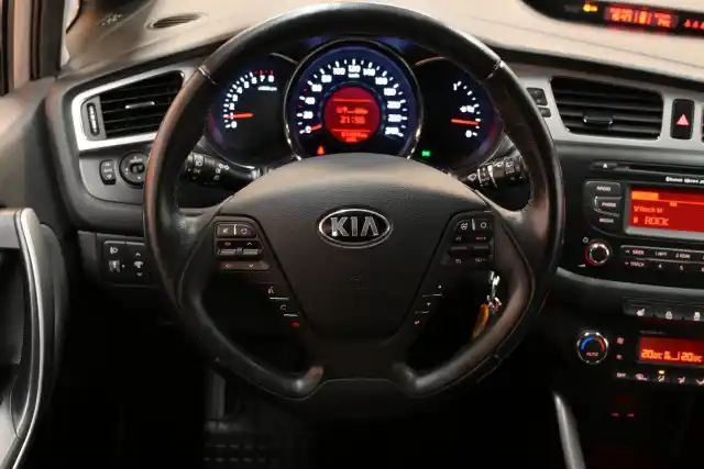 Hopea Farmari, Kia cee'd – EMP-951