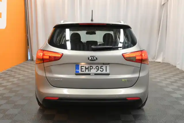 Hopea Farmari, Kia cee'd – EMP-951