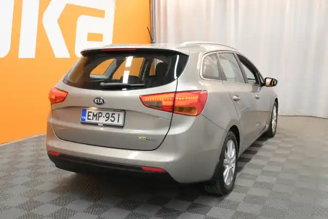 Hopea Farmari, Kia cee'd – EMP-951