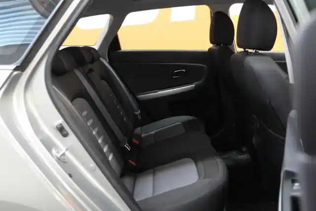 Hopea Farmari, Kia cee'd – EMP-951