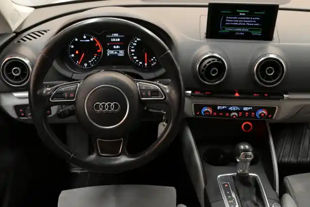 Valkoinen Viistoperä, Audi A3 – EMR-277