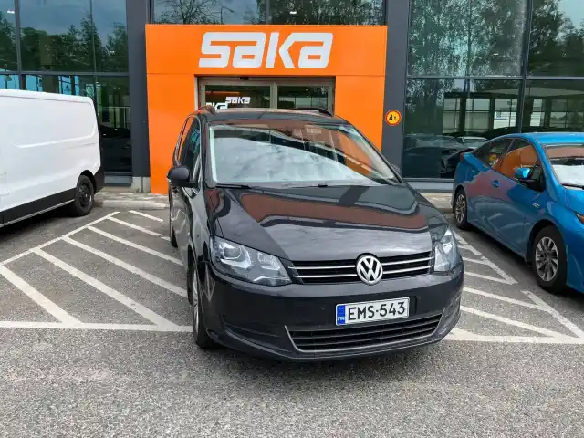 Musta Tila-auto, Volkswagen Sharan – EMS-543