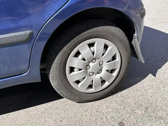 Sininen Viistoperä, Fiat Panda – EMS-588