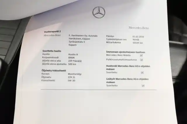 Valkoinen Maastoauto, Mercedes-Benz ML – EMU-781
